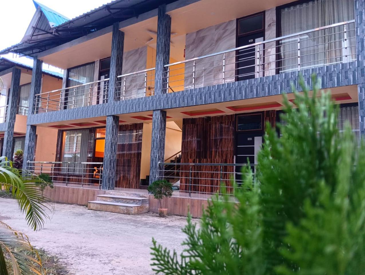 Royal Villa Beach Resort Govind Nagar エクステリア 写真