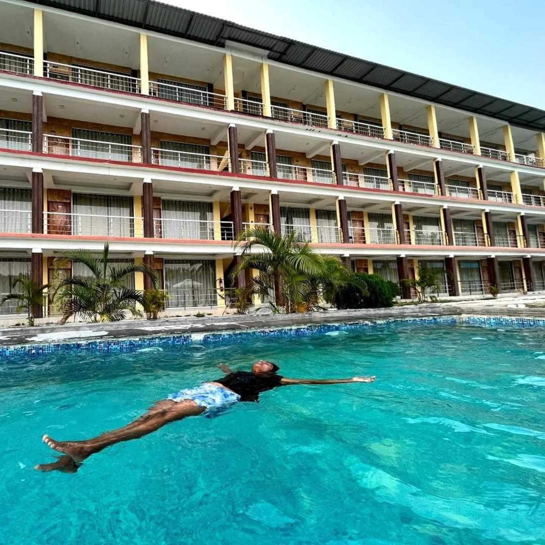 Royal Villa Beach Resort Govind Nagar エクステリア 写真